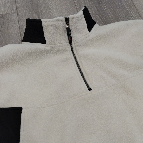 Izod Cream and Black Zip-Up Sweater - Picture 6 of 17